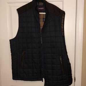JOHNSTON AND MURPHY VEST